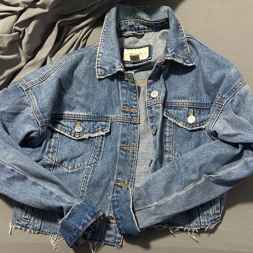 Forever 21 Classic Blue Denim Crop Jacket